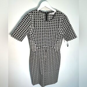 New Diane Von Furstenberg dress - Size 2 - with tags.